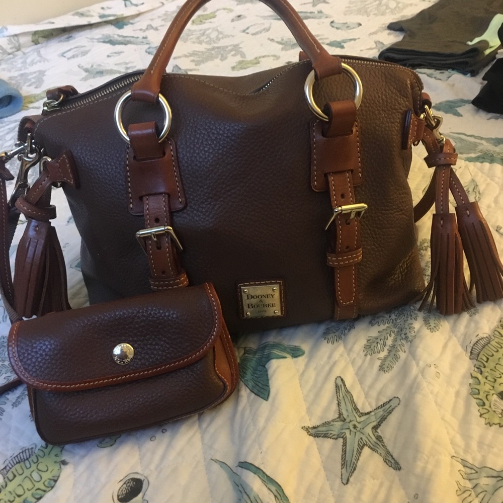 Dooney y bourke❌sold❌